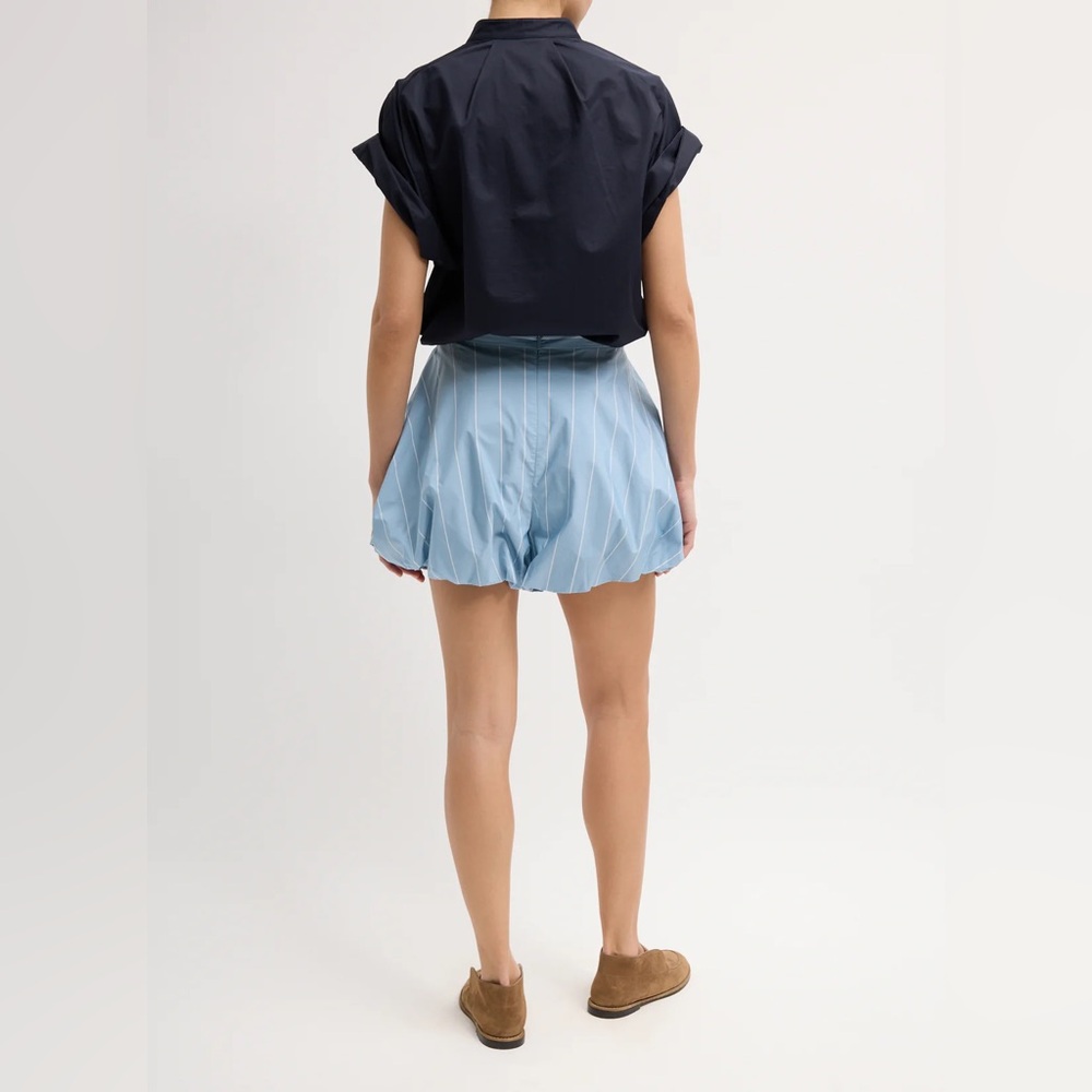 NWOT* Tibi Blue White Striped Tech Poplin Bubble Short Size 4/Waist 28.5“ - Picture 2 of 9